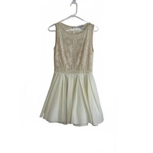 Jun & Ivy Lace Dress - Elegant Cream Fit & Flare